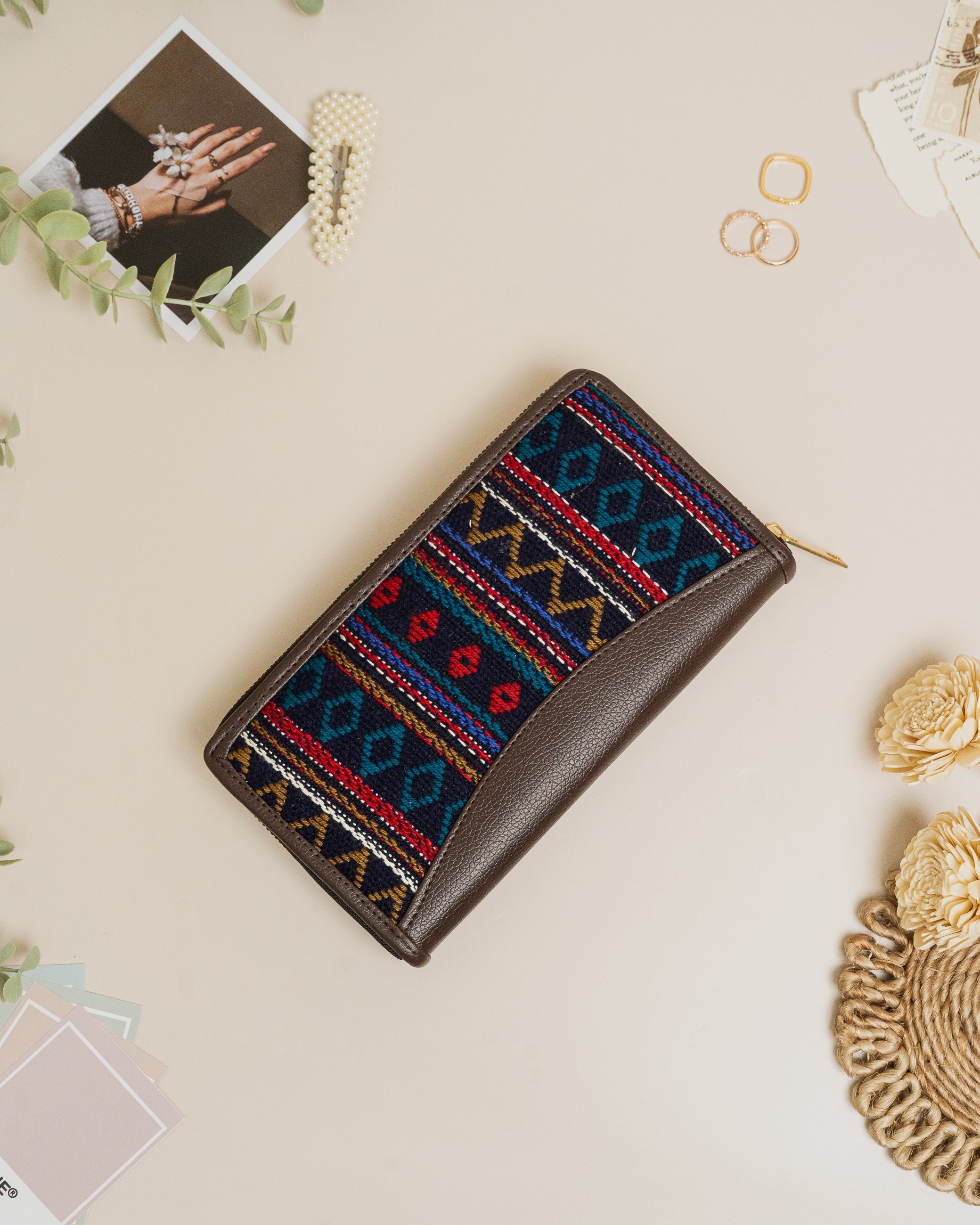 NiceG Stripes Reddish Women's zip Around Wallet